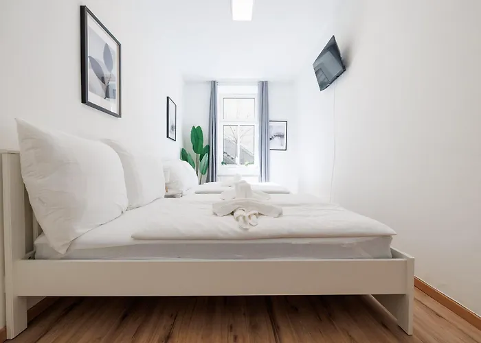 Hostel Belvedere - & Renovated Bécs