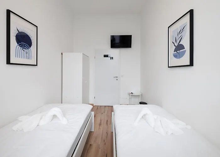 Belvedere - & Renovated Hostel Bécs